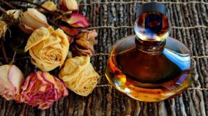 عطر و ادکلن چگونه ساخته می شود؟